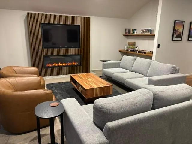 Apartment Lakefront Townhouse